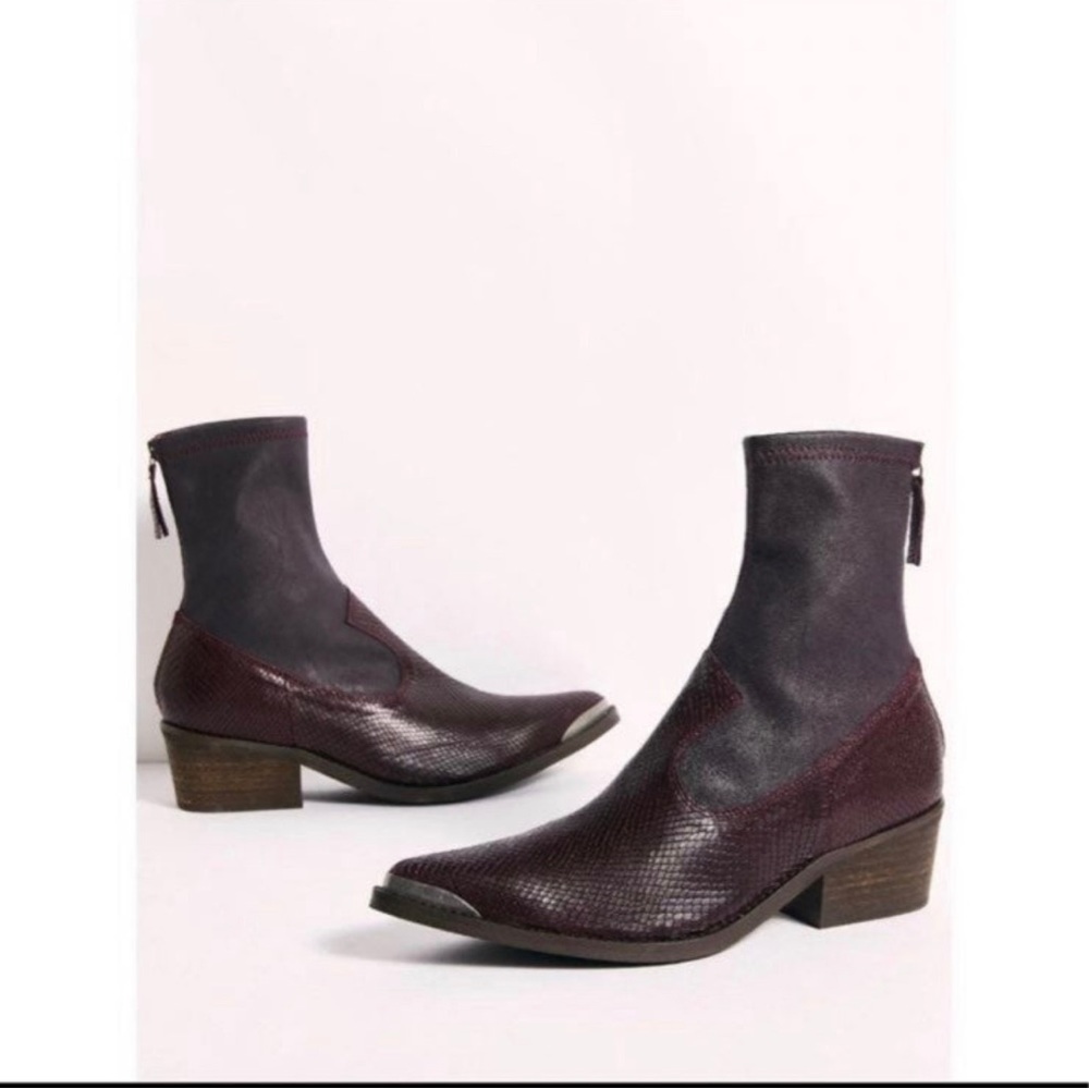 Free people burgundy ankle boots with metal tip